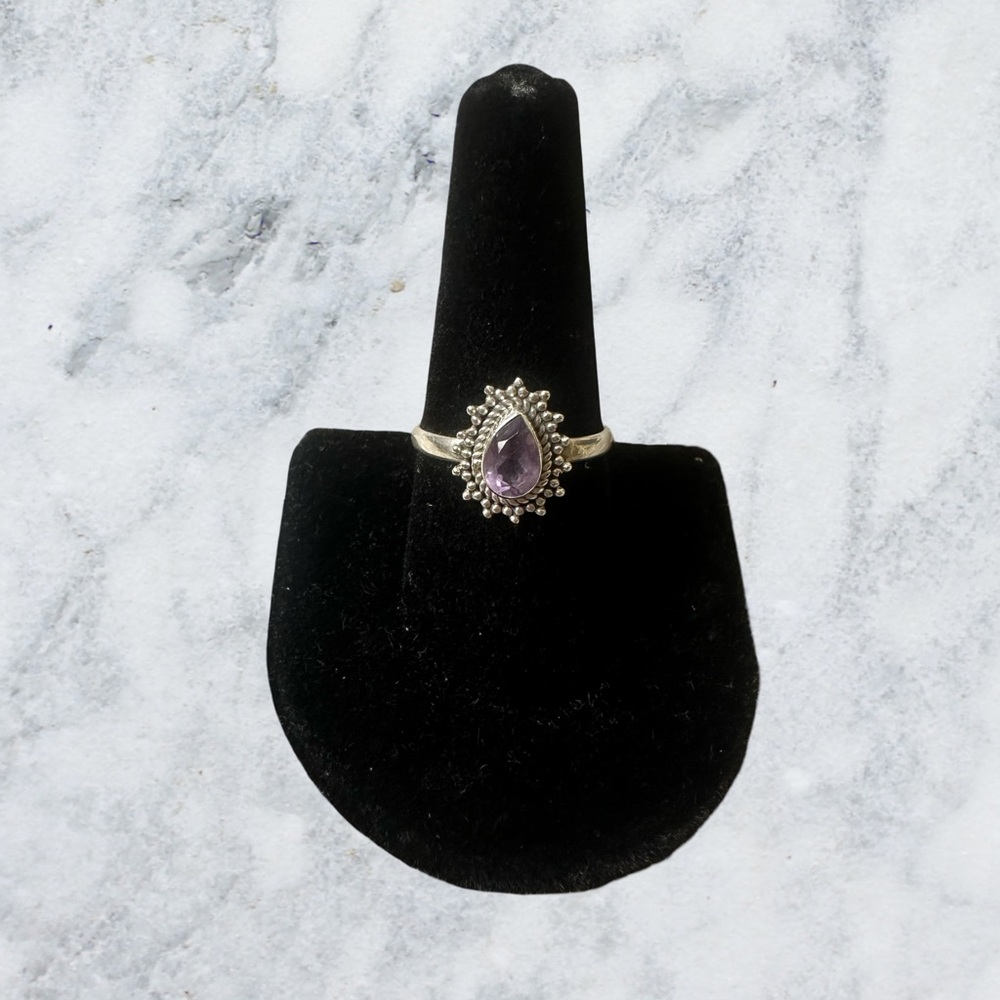 Sterling Silver Amethyst Ring – Size 9